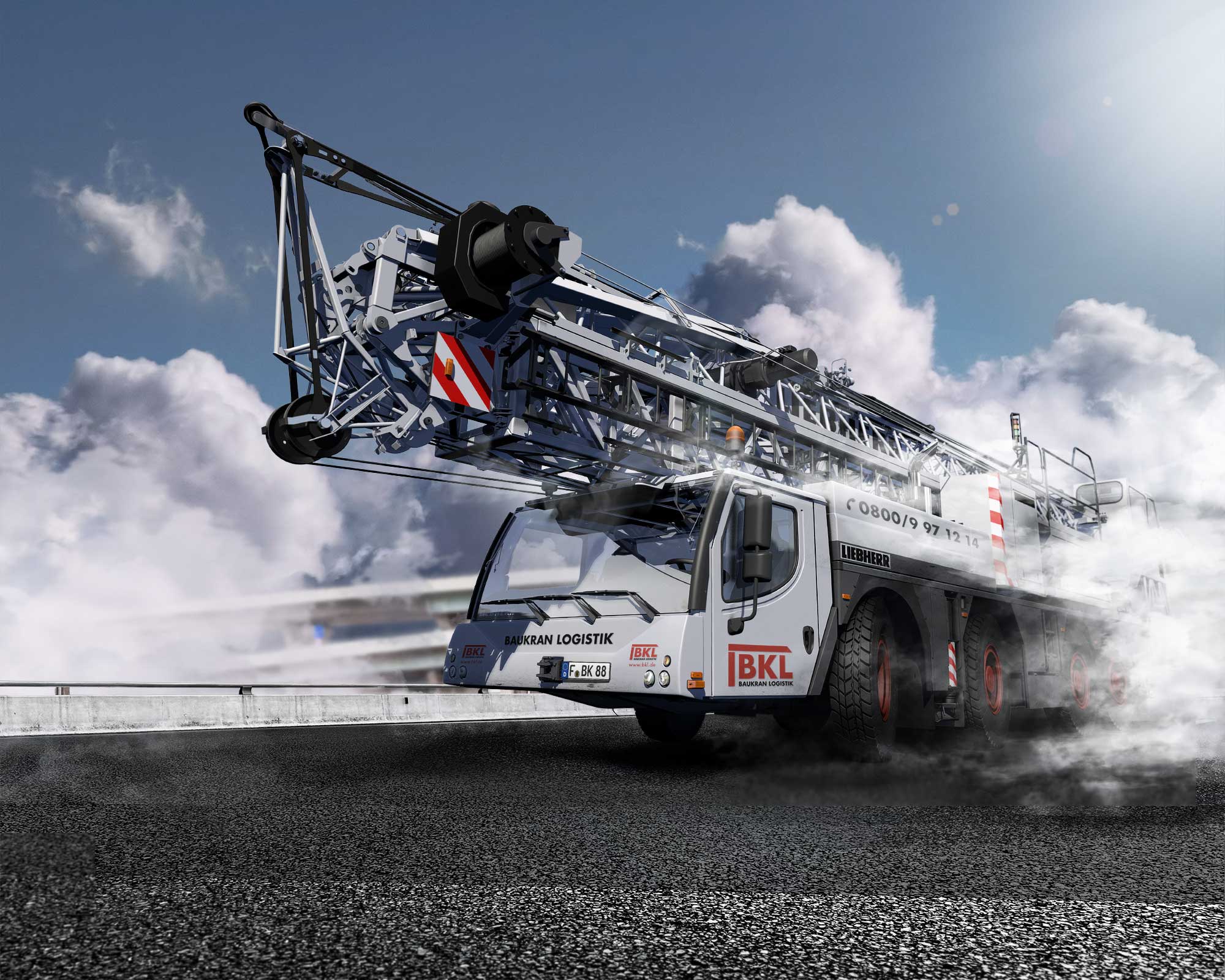 Liebherr Mobilkran von BKL Baukran Logistik im dynamischen Schwertransport auf der Straße