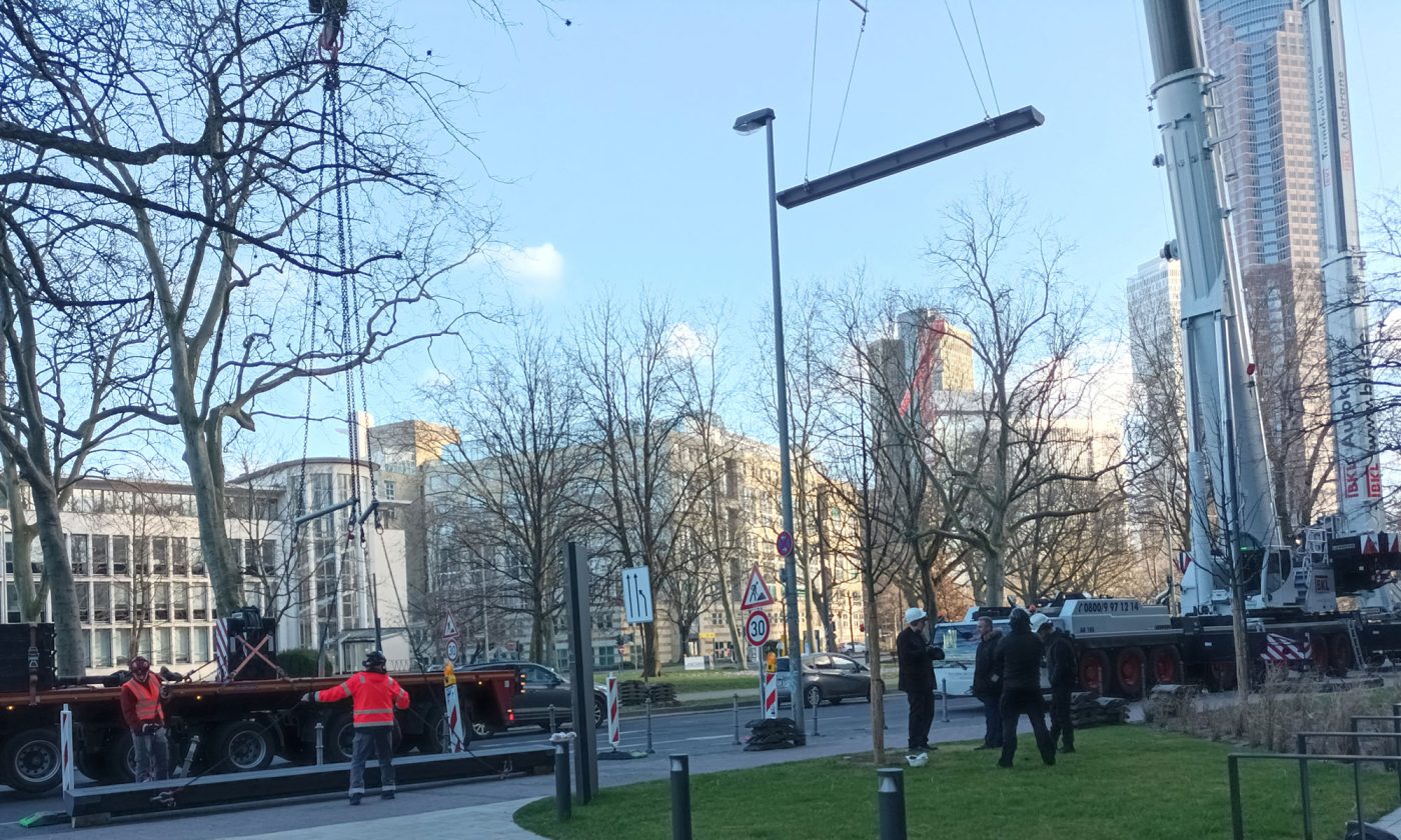 Making-of zum BKL Film: Aufbau der Krane am Drehort