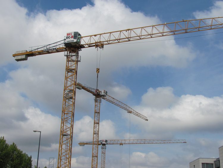 Liebherr 90 EC-B used crane for sale