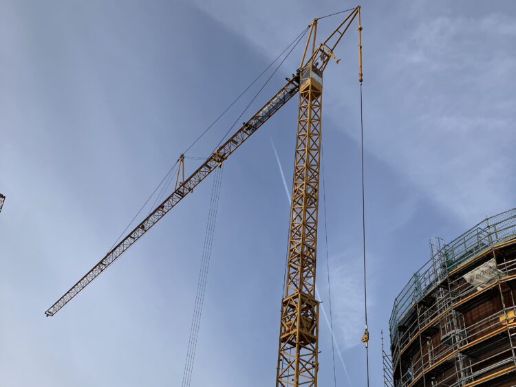 Liebherr 120K.1 Baukran-gebraucht kaufen