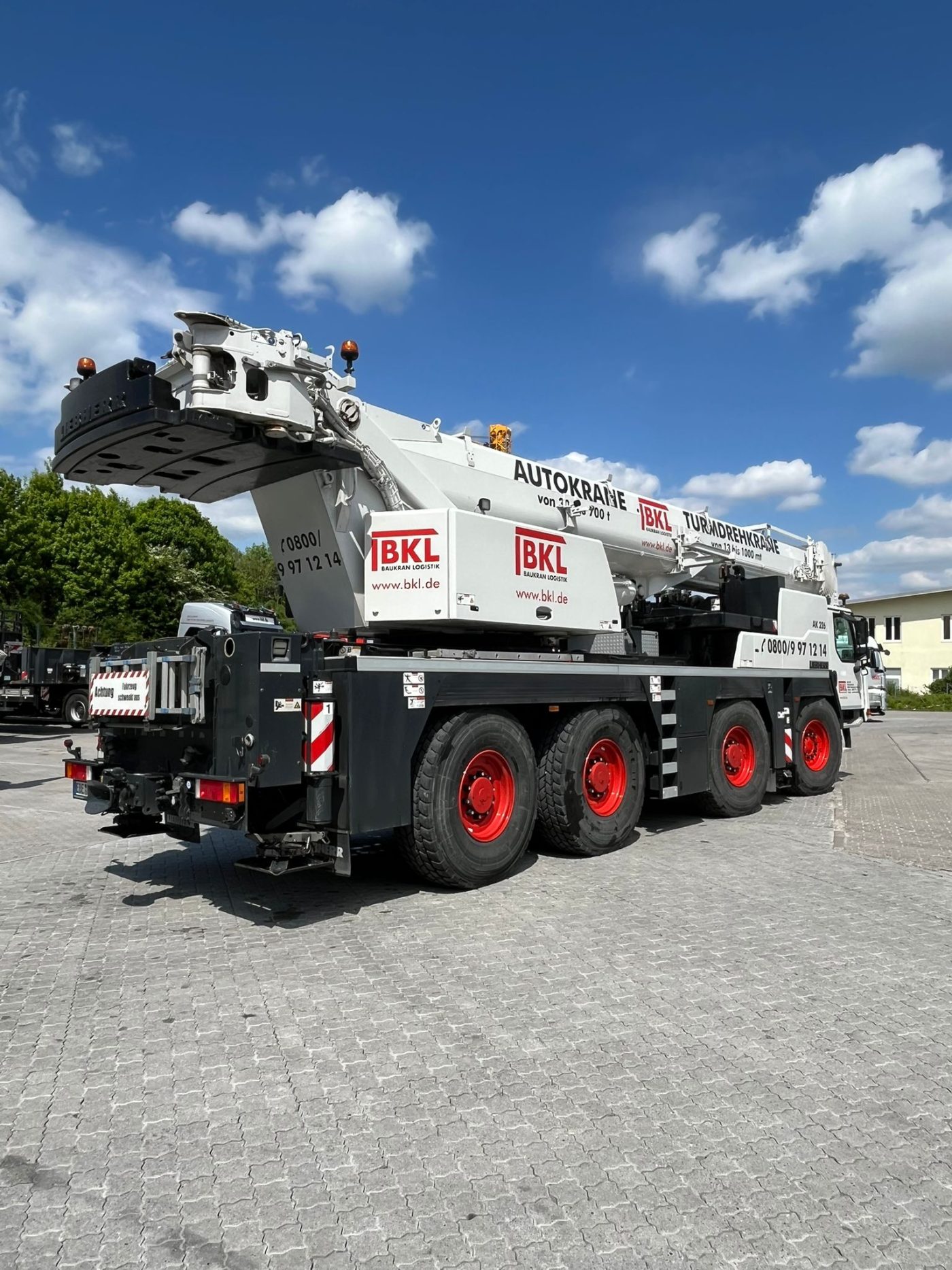 Liebherr LTM 1090-4.2 2023 gebraucht kaufen